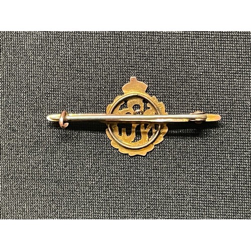 5127 - WW1 British Royal Flying Corps Sweetheart Brooch in 9ct Gold in the form of a Propeller and RFC cap ... 