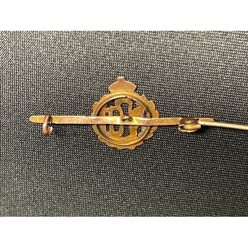 5127 - WW1 British Royal Flying Corps Sweetheart Brooch in 9ct Gold in the form of a Propeller and RFC cap ... 