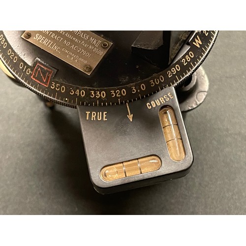 5182 - WW2 British RAF / USAAF Astro Compass MkII. Maker marked 