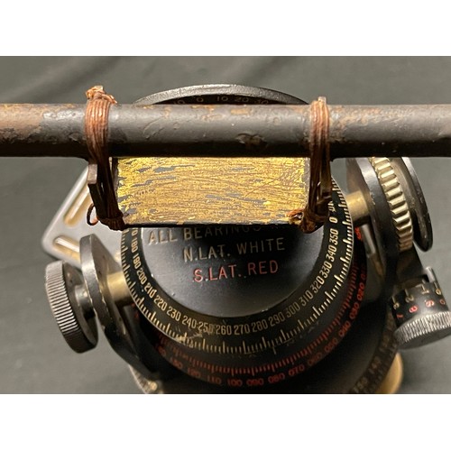 5182 - WW2 British RAF / USAAF Astro Compass MkII. Maker marked 