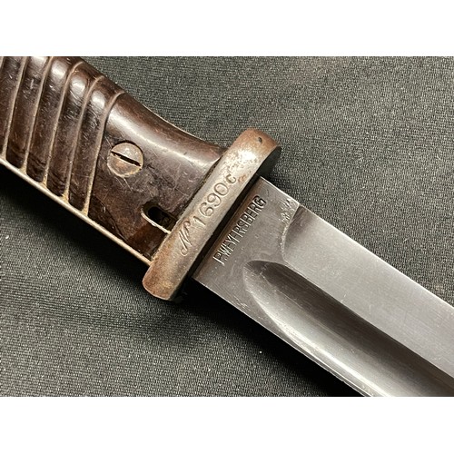 5227 - WW2 Third Reich Mauser K98 Bayonet with single edged fullered blade 247mm in length, maker marked 