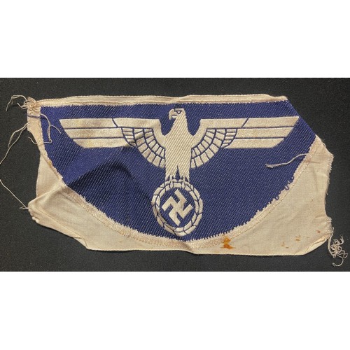 5238 - WW2 Third Reich Kriegsmarine Bevo breast eagle in  unissued condition: Large size sports vest eagle ... 