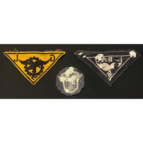 5239 - WW2 Third Reich Luftwaffe Technical and Construction unit breast eagles and a Luftwaffe trade badge.... 