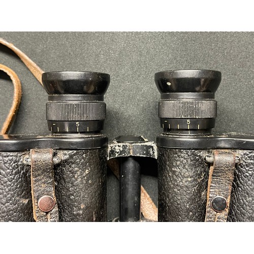 5262 - WW2 Third Reich Rare Waffen SS issue 6x30 Dienstglas Binoculars maker RUKA Rathenow, serial number 1... 