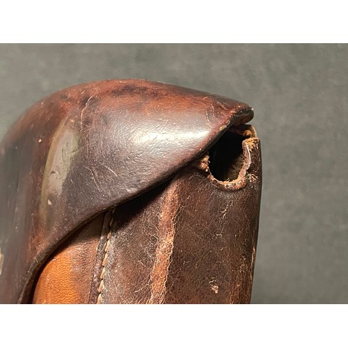 5365 - WW1 Imperial German Luger 08 Pistol Holster in dark brown leather. Dated 1915 and maker marked 