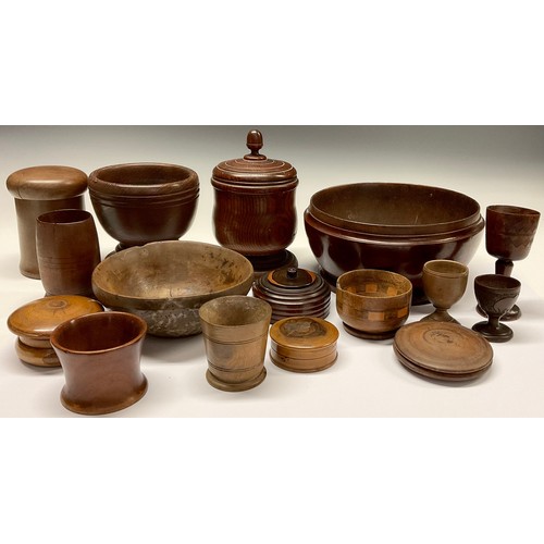 3668 - Treen - a 19th century turned sycamore dairy bowl, 17cm diam; an oak mortar, 14cm diam; an oak tobac... 