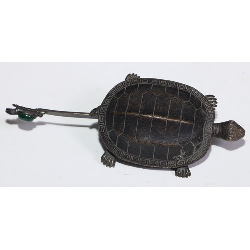 3077 - A Chinese bronze lock, cast as a turtle, the key with a hatchling set with a green stone cabochon, a... 