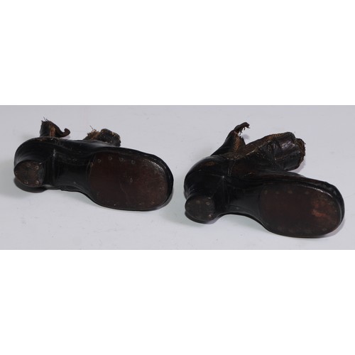 3303 - A pair of 19th century miniature shoes, 9.5cm long