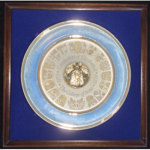 16 - A silver commemorative plate, College of Arms, Coronation of Elizabeth II, limited edition 873/2500,... 