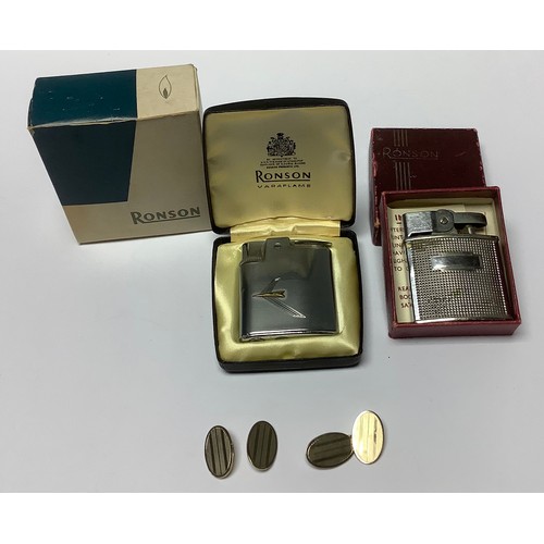 552 - A Ronson Varaflame Sportsman satin chromium cigarette lighter, S.V.21, cased and boxed; a Ronson 