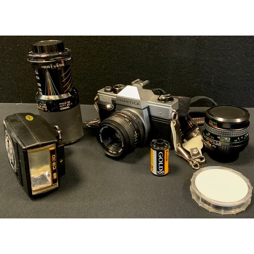 373 - A Practica PM3 35mm SLR camera body,  28mm, 50mm and 80-210mm zoom lenses, flash, etc, all in carry ... 