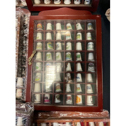 206 - Thimbles - Ceramic thimbles including; places, Old country roses, Peter rabbit; etc (approx 650)