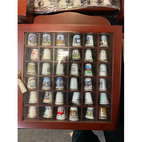 206 - Thimbles - Ceramic thimbles including; places, Old country roses, Peter rabbit; etc (approx 650)