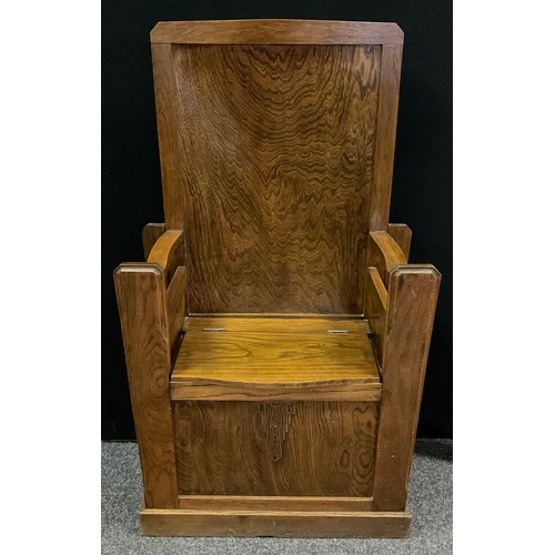 387 - An Arts and Crafts style oak hall seat, high back, chest compartment to seat, stick-stand sides, 118... 