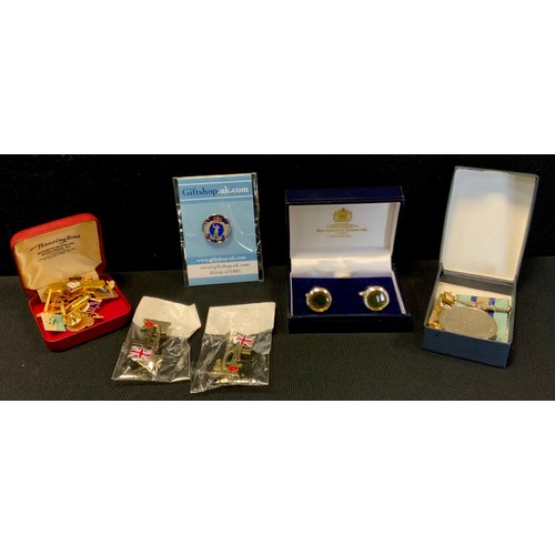 414 - Royal Observer Corps medal,  Observer K Habbershaw , pin badges, cufflinks, etc