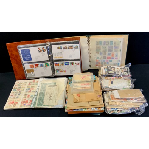 430 - Stamp albums, loose stamps, first day covers, etc (qty)