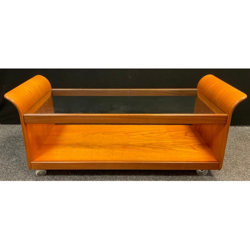 61 - KM/Victor B Wilkins - a G Plan vintage teak wooden Danish/Scandinavian influence coffee table /side ... 