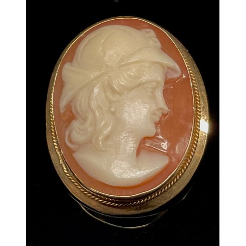 449 - A Cameo brooch, rose metal mount, stamped 750, 2.7g gross