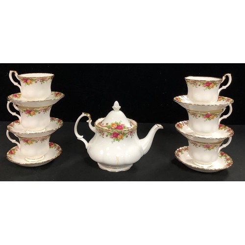 197 - A Royal Albert Old Country Roses Ruby Celebration pattern tea set, comprising medium teapot, six tea... 