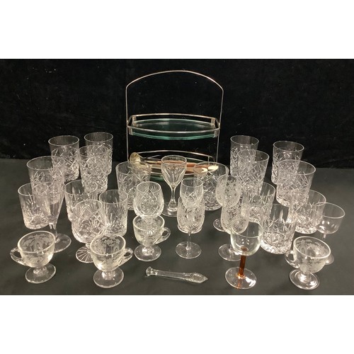 243 - A set of four Victorian clear glass custard cups; early 19th century wine glasses; a set of six cut ... 