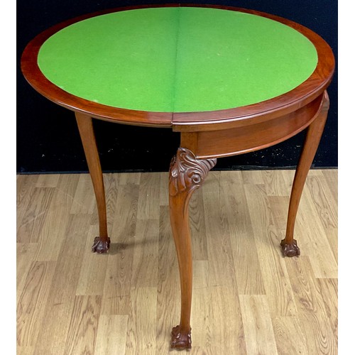 422 - A George II Revival walnut card table, 74cm high, 79cm diameter, c.1925