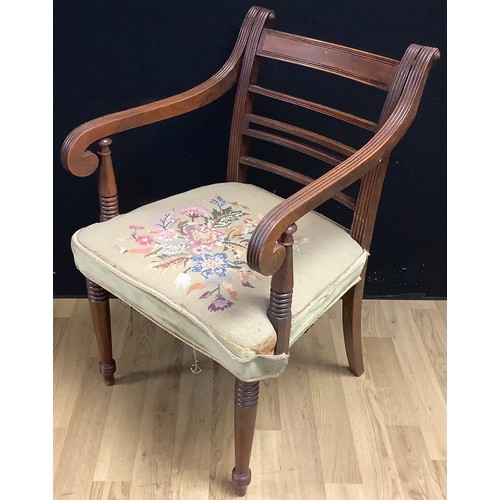 426 - A Georgian mahogany carver chair, 85cm high, 53cm wide, 46.5cm deep