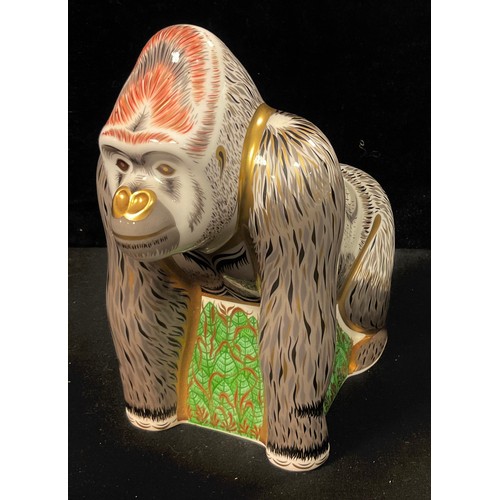 139 - A Royal Crown Derby Paperweight, Mountain Gorilla, gold stopper, 15.5cm, printed marks in red