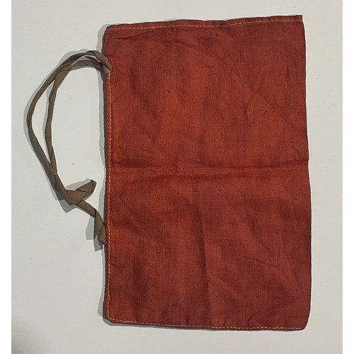 1924 - An early 20th century red canvas sovereign bag, with two tie strings, printed in black, The London C... 