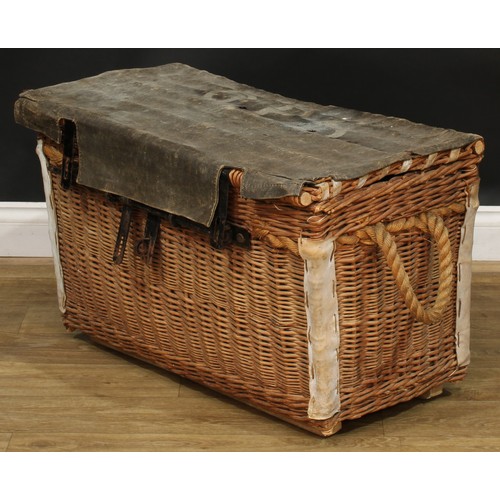 2071 - Militaria - a British World War II wicker military supply pannier, hinged cover with canvas top cove... 