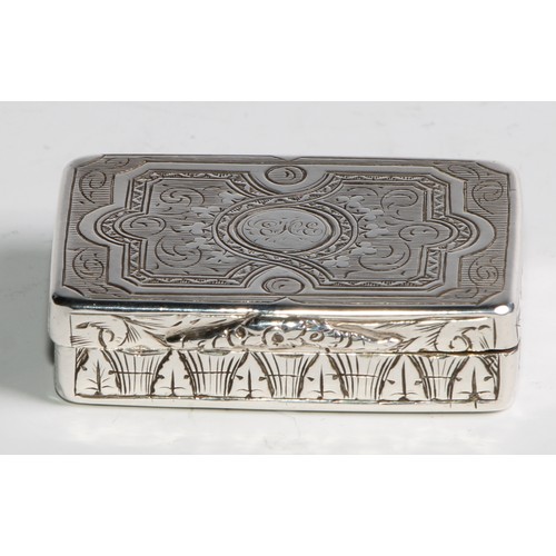 1100 - A Victorian silver rounded rectangular vinaigrette, hinged cover bright-cut engraved with strapwork,... 