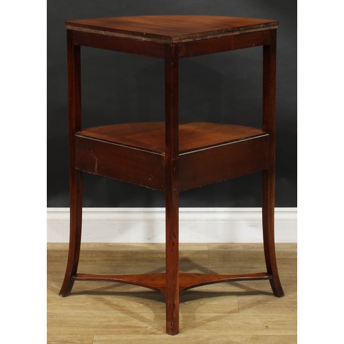 1793 - A George III mahogany corner washstand, 84cm high, 61cm wide, 42.5cm deep, c.1800