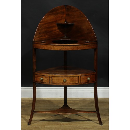 1792 - A George III mahogany corner washstand, 107cm high, 59cm wide, 40cm deep, c.1800