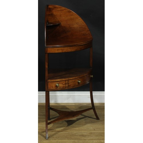 1792 - A George III mahogany corner washstand, 107cm high, 59cm wide, 40cm deep, c.1800