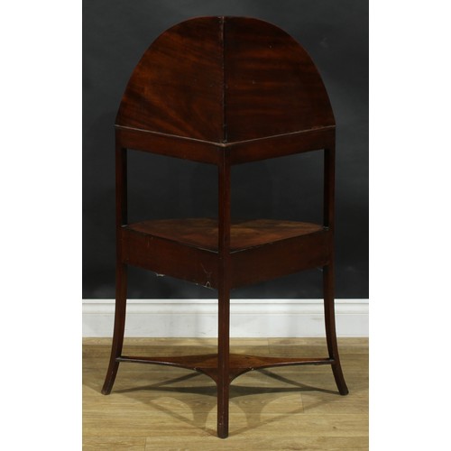 1792 - A George III mahogany corner washstand, 107cm high, 59cm wide, 40cm deep, c.1800