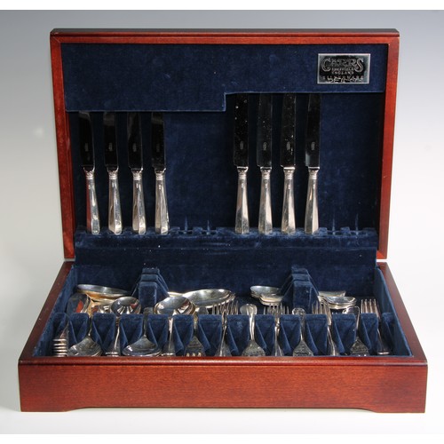 1066 - A silver Hanoverian pattern canteen for eight comprising table knives, table forks, desert forks, de... 