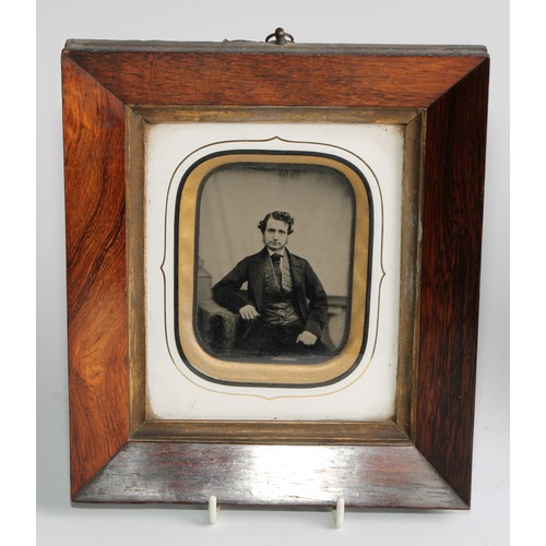 2725 - Photography - a pair of 19th century ambrotype portrait miniatures, of a gentleman and a lady with c... 