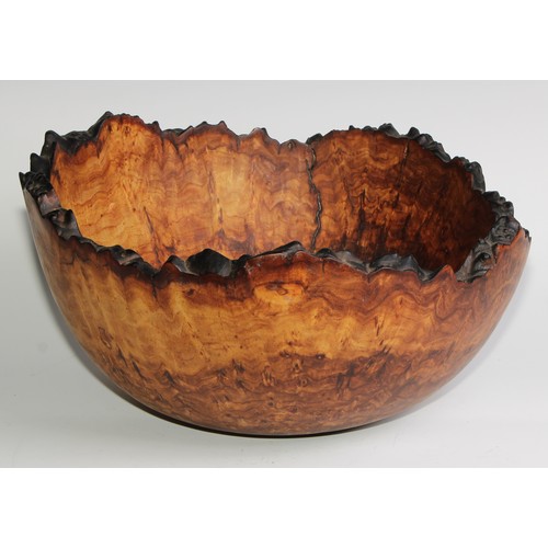 2722 - Mike Chai Scott (b.1943), a large burr elm bowl, signed Chai, dated 20.1.86, numbered 138, 36cm diam... 