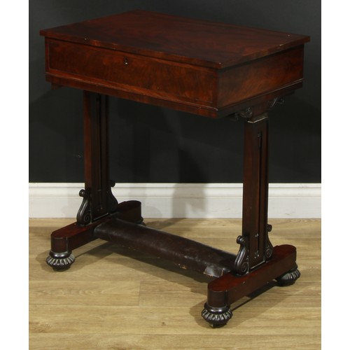 2310 - A William IV mahogany work table, hinged rectangular top enclosing open compartments, rectangular su... 