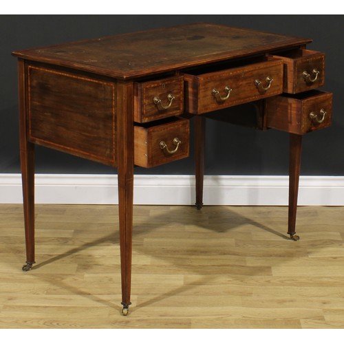 2394 - An Edwardian Sheraton Revival satinwood crossbanded mahogany desk, rectangular top with inset tooled... 