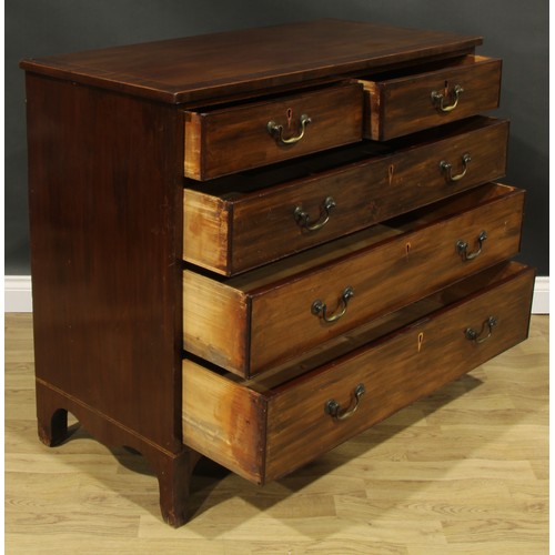 1791 - A George III mahogany chest, crossbanded top above two short and three long graduated cockbeaded dra... 