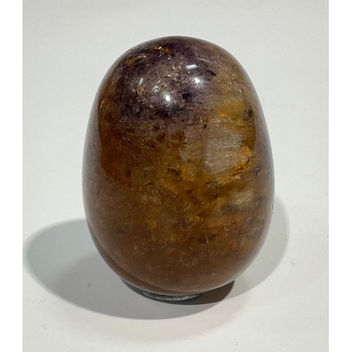 2315 - A 19th century Derbyshire blue John egg shaped desk weight of specimen, 4.5cm long