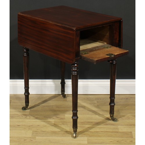 2487 - A George IV mahogany Pembroke occasional table, rounded rectangular top with fall leaves above a fal... 