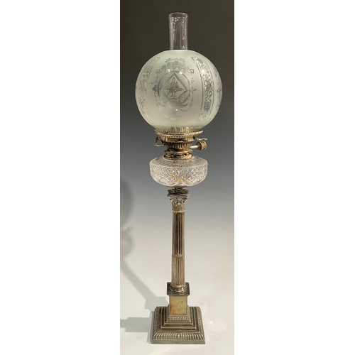 845 - An Edwardian silver plated Corinthian column table oil lamp, etched glass shade, hobnail reservoir, ... 