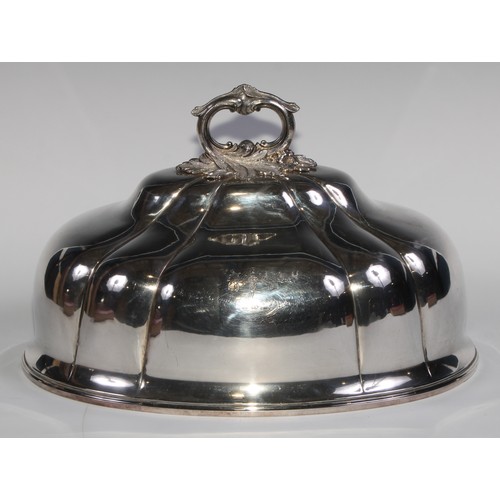 815 - A George/William IV Old Sheffield plate fluted oval meat dish cover dome, acanthus loop handle, 36cm... 