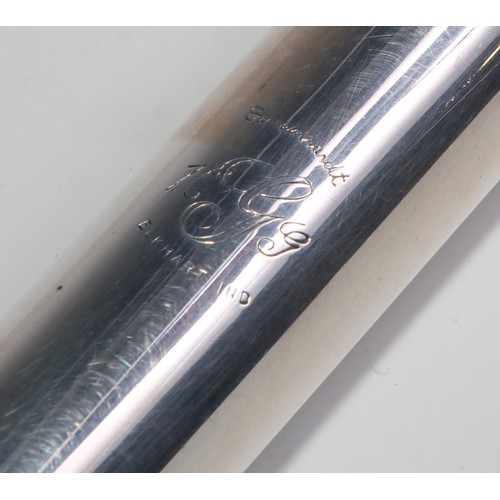 1872 - A Gemeinhardt M2S solid silver flute, in three sections, serial no. 407749, 71cm long overall, cased