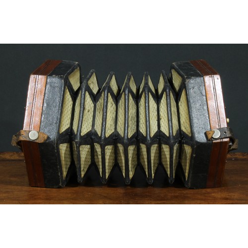 1870 - A 19th century concertina, by Lachenal & Co, London, twenty-two keys, steel reeds, serial no.99988, ... 