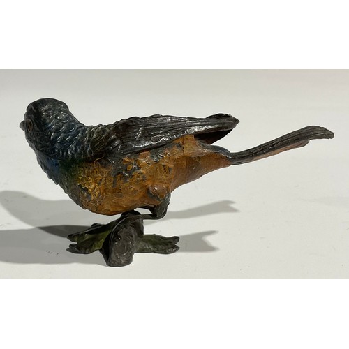 1919 - An Austrian cold painted bronze, of an owl holding a mouse in its beak, 4.5cm high, Vienna, c.1900; ... 