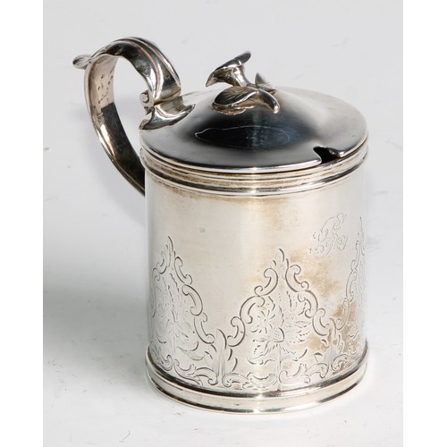 1114 - A William IV Scottish silver tankard mustard, chased floral decoration and thumb piece, Robert Gray ... 