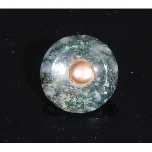 2268 - A set of six moss agate faceted circular buttons, gold coloured metal fittings, each approx 1.3cm di... 