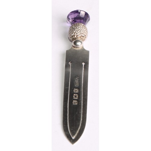 1231 - Signopaginophilia - a George V silver novelty bookmark the stone-set terminal as a Scottish thistle,... 